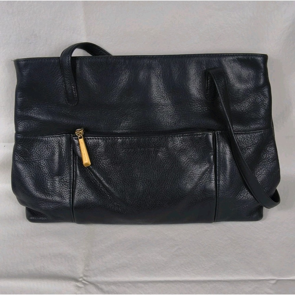 Stone Mountain Black Pebbled Leather Shoulder Bag Tote Zip Pocket Vintage